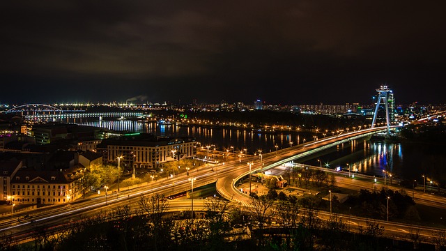 večerná Bratislava